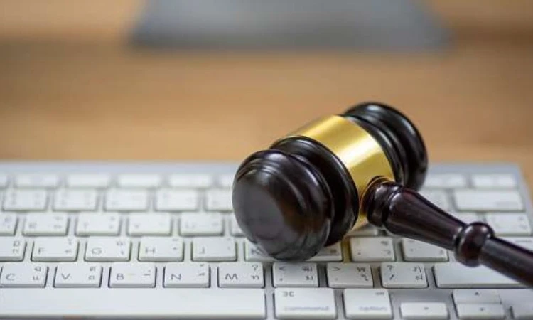 مجازات نشر اکاذیب در فضای مجازی + دفاع از اتهام